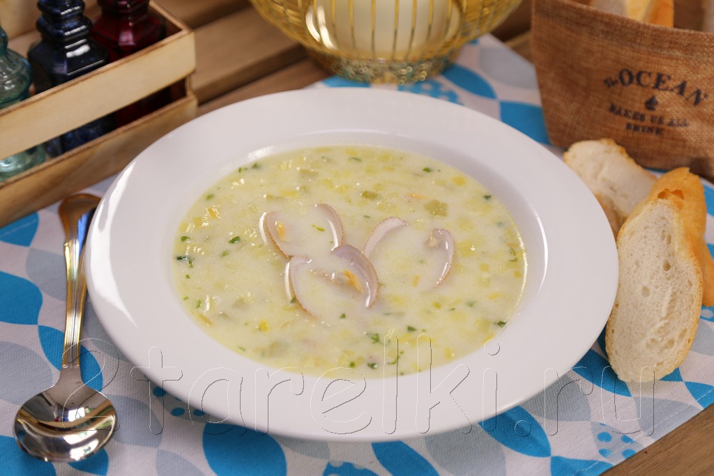 Сливочный суп с моллюсками